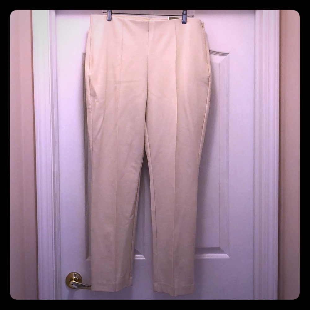⭐️Chico’s Pants⭐️